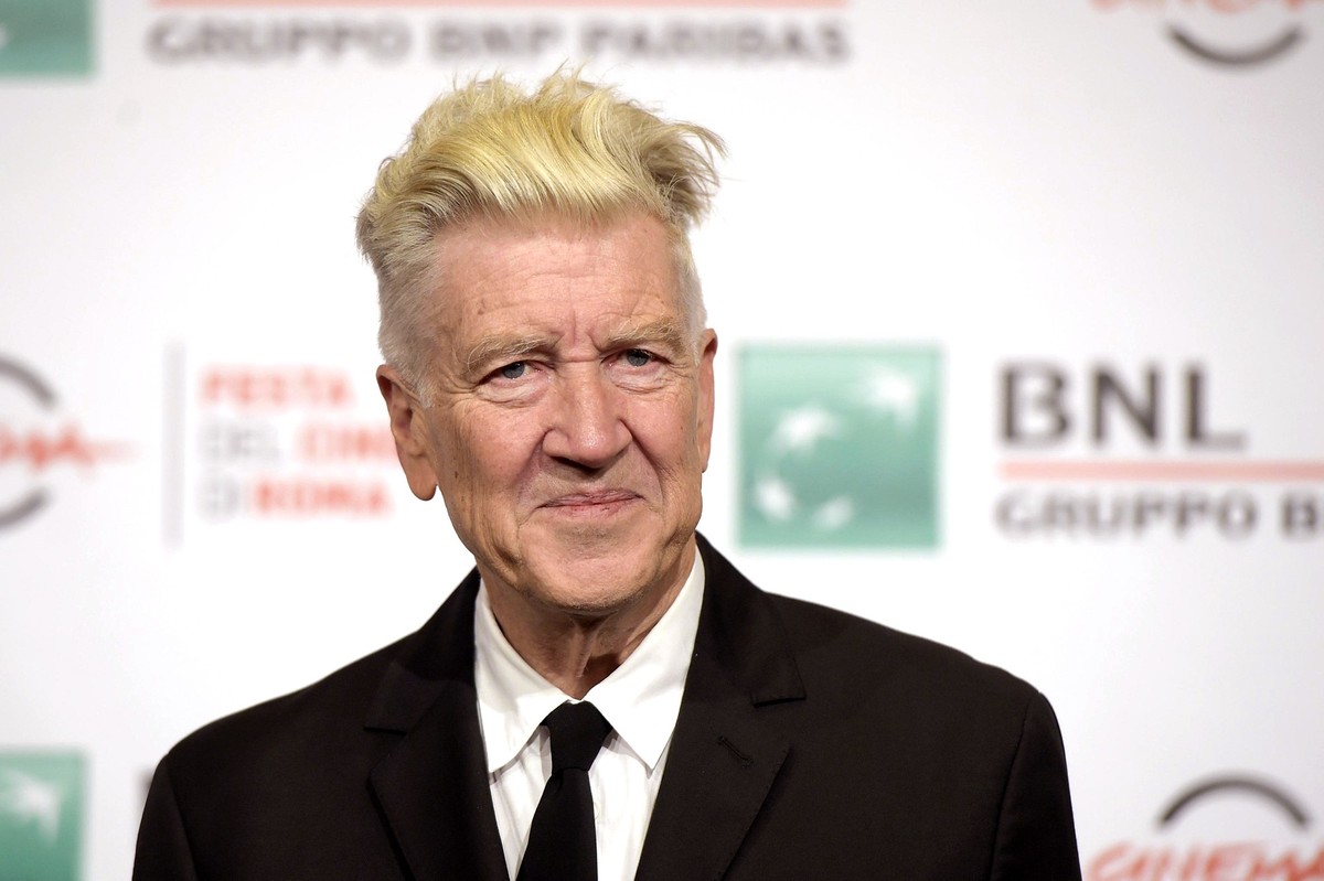 ARCHIV - 04.11.2017, Italien, Rom: Der Regisseur David Lynch kommt zum Filmfestival. US-Regisseur David Lynch ist für Filme wie «Eraserhead», «Blue Velvet», «Mulholland Drive» und die TV-Kultserie «Tw ...