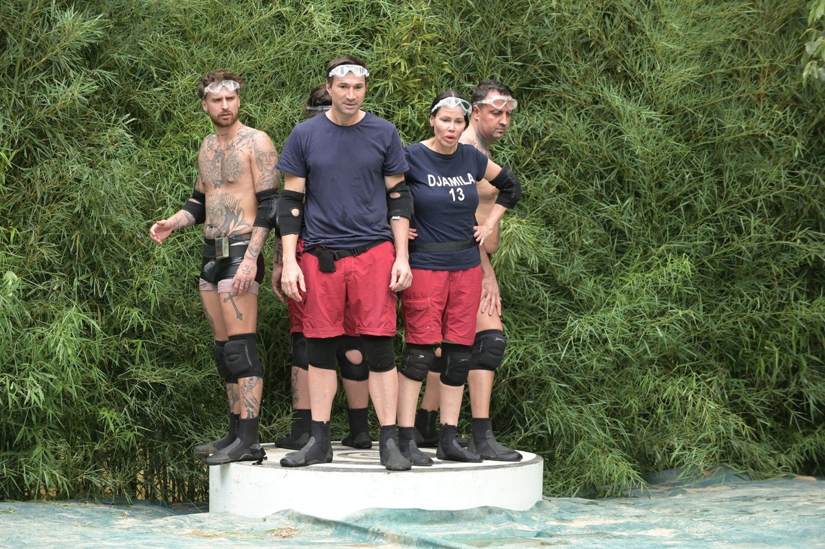 ACHTUNG: SPERRFRIST FÜR ALLE MEDIEN BIS ZUM SHOWENDE, SAMSTAG 28. JANUAR 2023, 24:00 UHR !! Tag 16: Dschungelprüfung "Creek der Sterne". Die Stars v.l.: Gigi Birofio, Jolina Mennen, Lucas Co ...