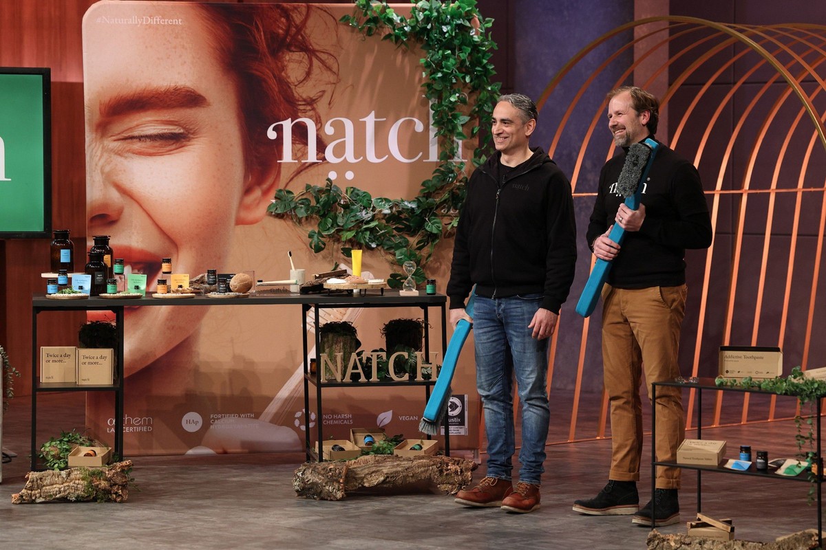 Heber Gonzalez (l.) und Norbert Meinike präsentieren mit natch Zahnpasta Tabs. Sie erhoffen sich ein Investment von 375.000 Euro für 10 Prozent der Anteile an ihrem Unternehmen.

Die Verwendung des se ...