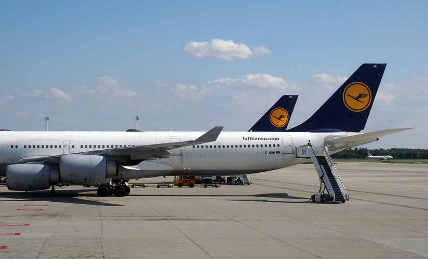 Fliegen Lufthansa Streicht 1300 Fluge Diese Rechte Haben Passagiere Watson
