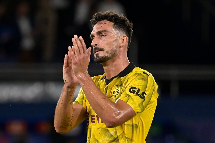 LIGUE DES CHAMPIONS PSG DORTMUND julien mattia/MAXPPP - Paris 19/09/2023 Mats Hummels lors du premier match du groupe F de la Ligue des Champion entre le PSG et le Borussia Dortmund au Parc des Prince ...