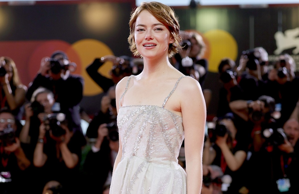 VENICE, ITALY - AUGUST 28: Emma Stone attends the &quot;Bugonia&quot; red carpet during the 82nd Venice International Film Festival on August 28, 2025 in Venice, Italy. (Photo by Vittorio Zunino Celot ...