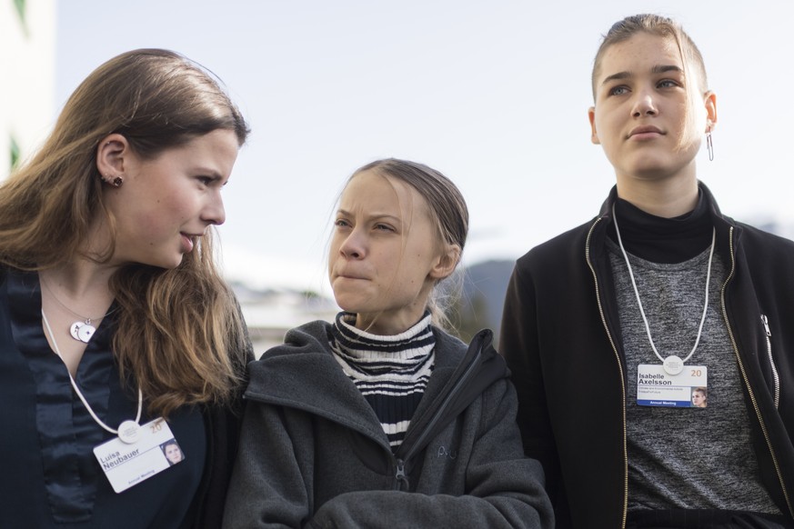 Luisa Neubauer (vl.n.r.), Greta Thunberg und Isabelle Axelsson aus Schweden.