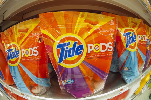 Procter &amp; Gamble beats analysts expectations Packages of Tide Pods detergent in a supermarket in New York on Tuesday, September 18, 2012. Procter &amp; Gamble reported fiscal fourth-quarter earnin ...