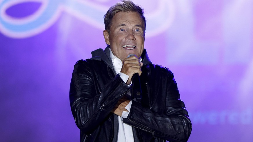 Sänger Dieter Bohlen bei seinem Bühnen-Comeback im Rahmen des Open-Air Konzerts Lieblingslieder - Deutschlands größtes Ohrwurm-Spektakel von Markus Krampe Entertainment in der Bonner Rheinaue. Bonn, 0 ...