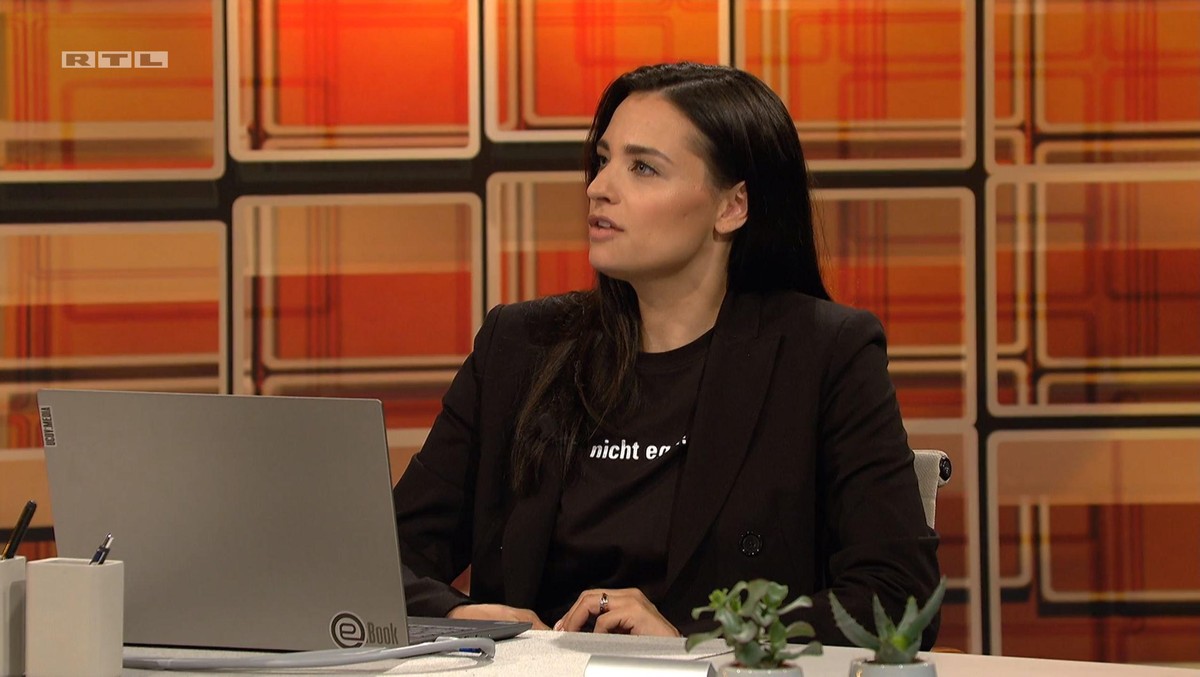 Amira Pocher: In der Show sorgte sie ebenfalls für einen großen Auftritt.