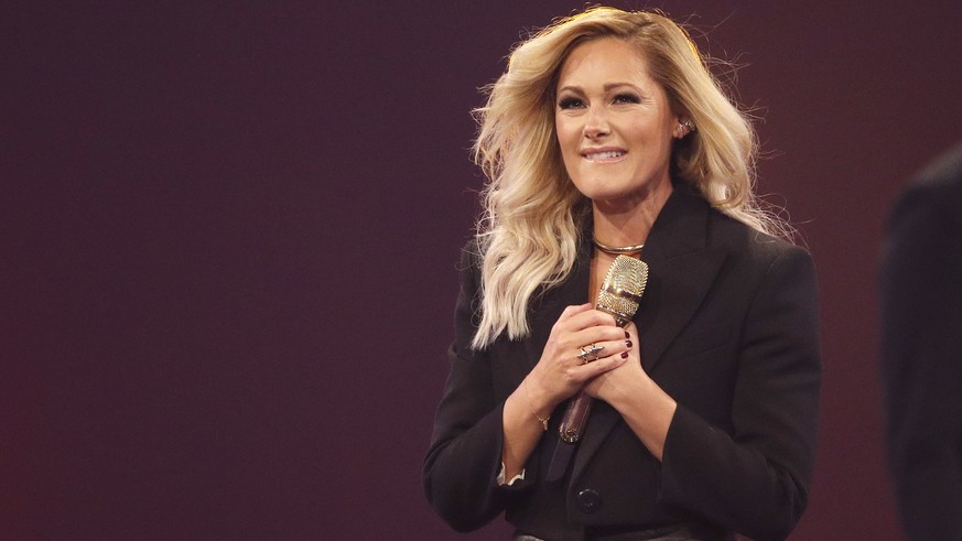 02.11.2019, Westfalenhalle, Dortmund, Florian Silbereisen praesentiert die TV-Schlagershow des Jahres, im Bild Helene Fischer Schlagerbooom 2019 Alles funkelt Alles glitzert *** 02 11 2019, Westfalenh ...