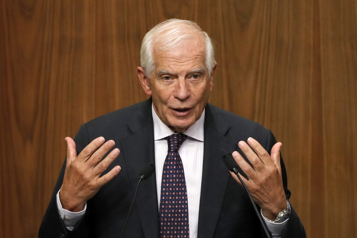 ARCHIV - 10.09.2024, Ägypten, Kairo: Josep Borrell, Hoher Vertreter der Europäischen Union für Außen- und Sicherheitspolitik, spricht bei einem Treffen der arabischen Außenminister im Hauptquartier de ...