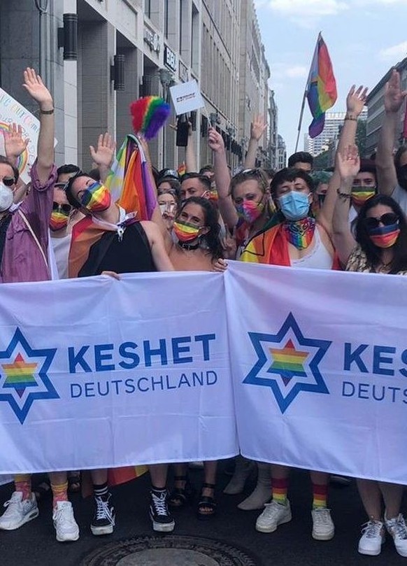 Laut, queer und jüdisch: Keshet feiert beim CDS.