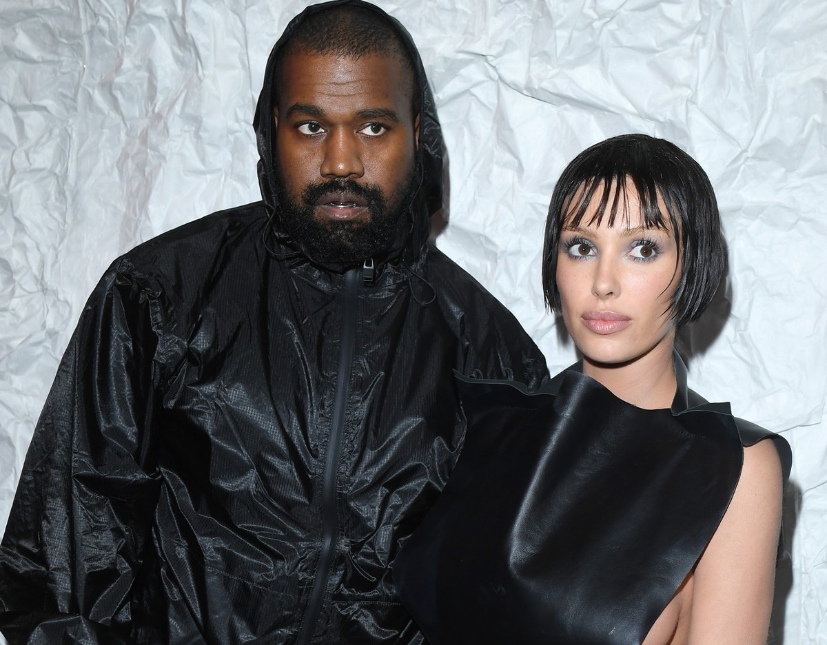 MILAN, ITALY - FEBRUARY 23: Kanye West and Bianca Censori attend the Marni Fall/Winter 2024 Fashion Show during the Milan Fashion Week - Womenswear Fall/Winter 2024-2025 on February 23, 2024 in Milan, ...