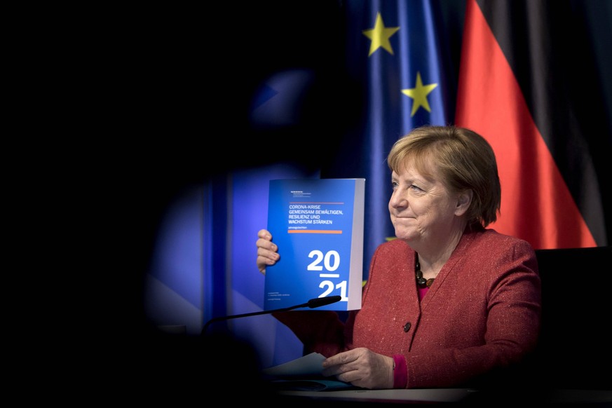 Am Mittwoch wurde das Jahresgutachten der sogenannten Wirtschaftsweisen an Angela Merkel übergeben.