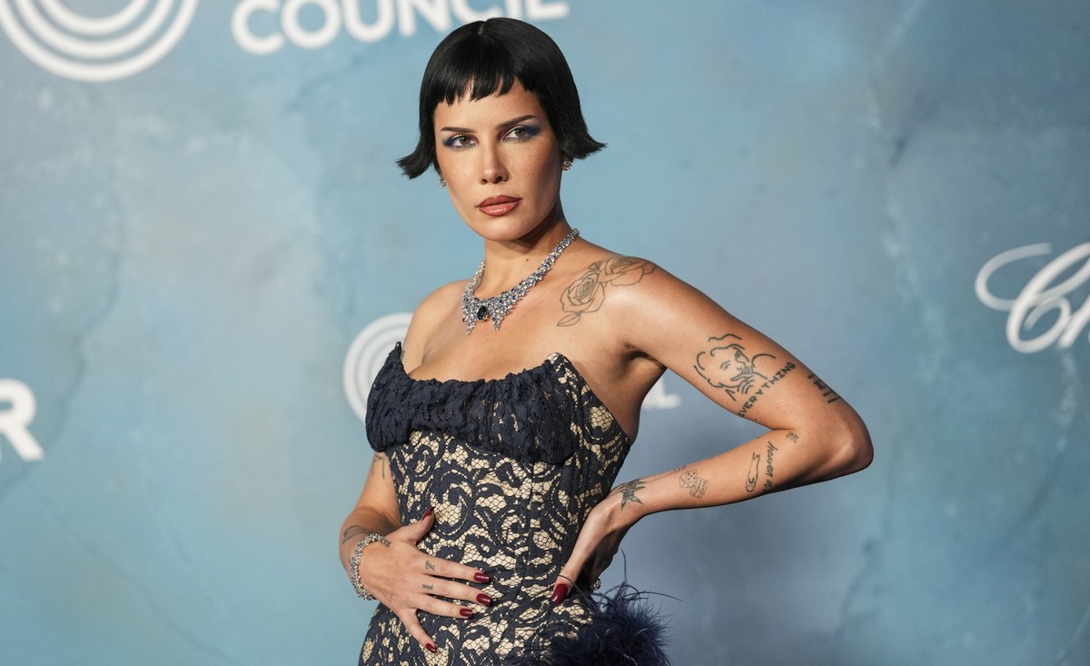 Halsey poses for photographers upon arrival at the amfAR, foundation for aids research, gala, at the Arsenale di Venezia, during the 82nd edition of the Venice Film Festival in Venice, Italy, on Sunda ...