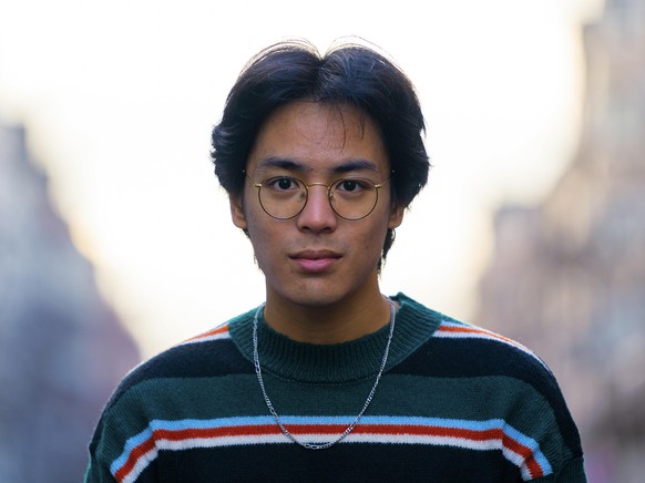 Quang Paasch (*31.01.2001, Berlin) ist Aktivist und Sprecher für Fridays For Future Deutschland und Berlin. Sein politischer Fokus liegt auf Klima, Bildung und Gerechtigkeit. Neben dem intersektionale ...