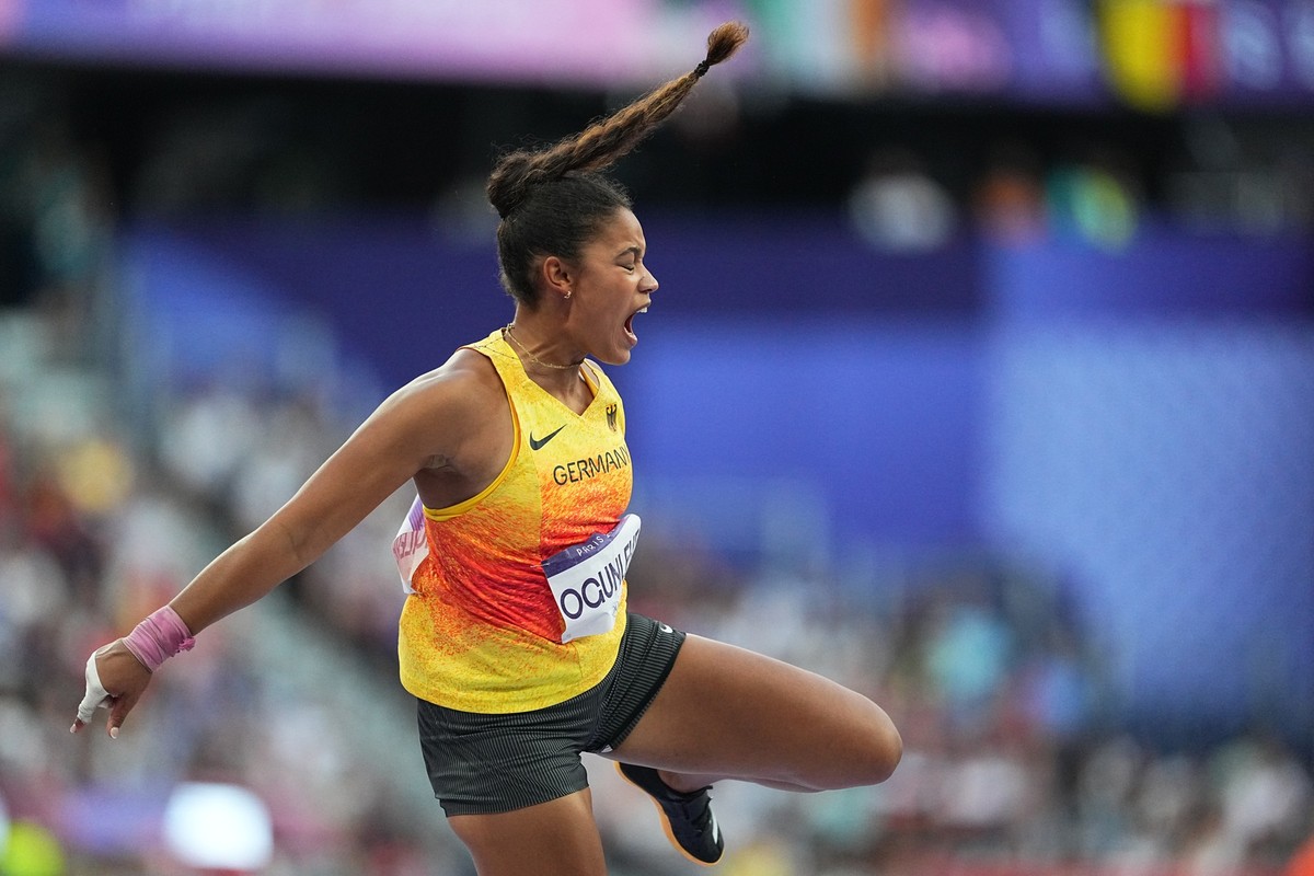 09.08.2024, Frankreich, Saint-Denis: Olympia, Paris 2024, Leichtathletik, Stade de France, Kugelsto