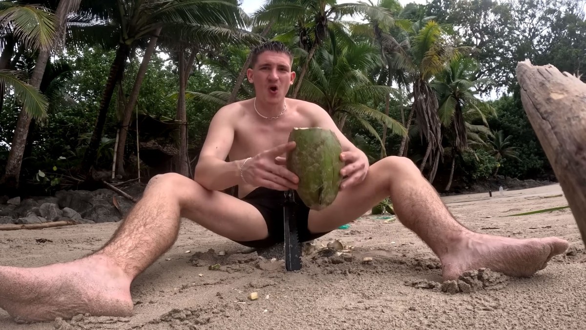 TomSprm hat Knossis Spot auf der Insel aufgesucht.