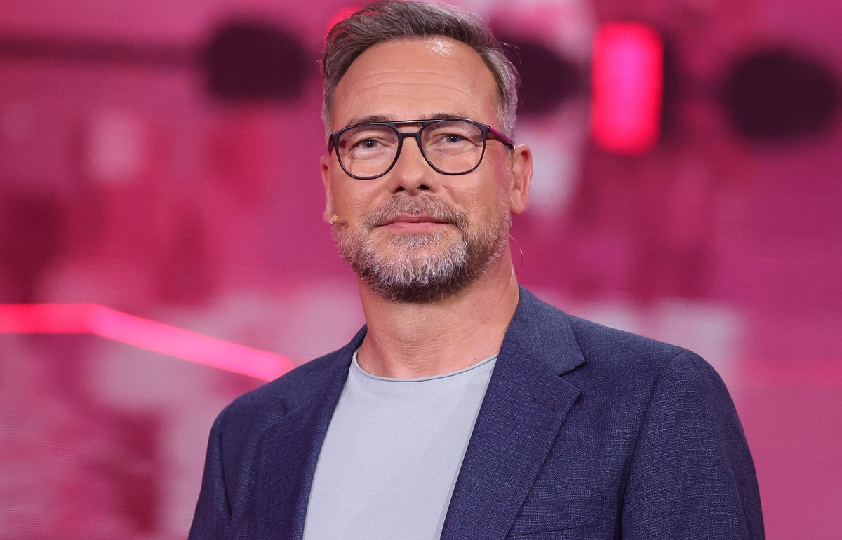 COLOGNE, GERMANY - APRIL 06: Matthias Opdenhövel is seen on stage during the first showing of Season 10 of "The Masked Singer" at MMC Studios on April 06, 2024 in Cologne, Germany. (Photo by ...