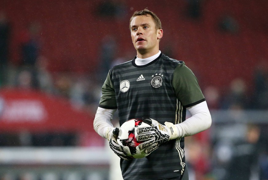 Manuel Neuer, Kapitän der Nationalelf, machte seit seinem Debüt im Jahr 2009 unter Bundestrainer Jogi Löw 90 Länderspiele.