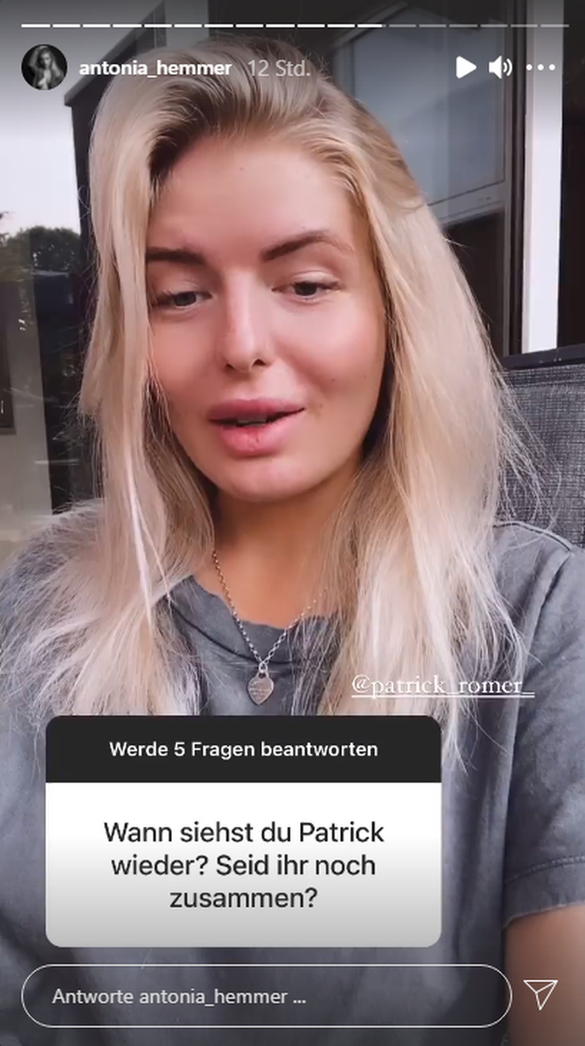 Antonia beruhigt ihre Follower bei Instagram.