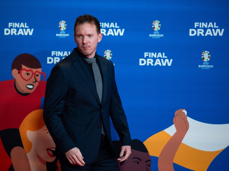 Julian Nagelsmann Deutschland, Bundestrainer, Ankunft am roten Teppich, GER, UEFA EURO, EM, Europameisterschaft,Fussball 2024 Final Draw, Auslosung Elbphilharmonie Hamburg, 02.12.2023 GER, UEFA Euro 2 ...