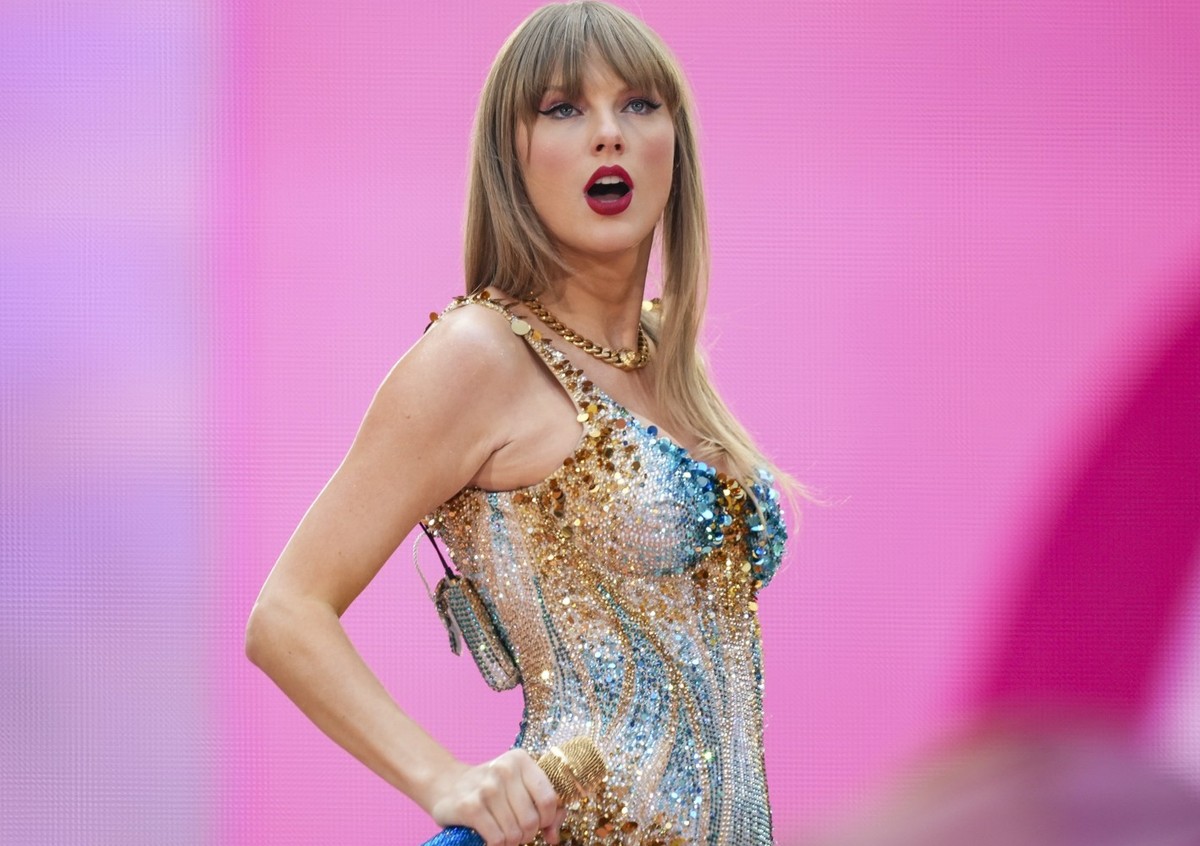 Taylor Swift performs at Wembley Stadium as part of her Eras Tour on Friday, June 21, 2024 in London. (Photo by Scott A Garfitt/Invision/AP)