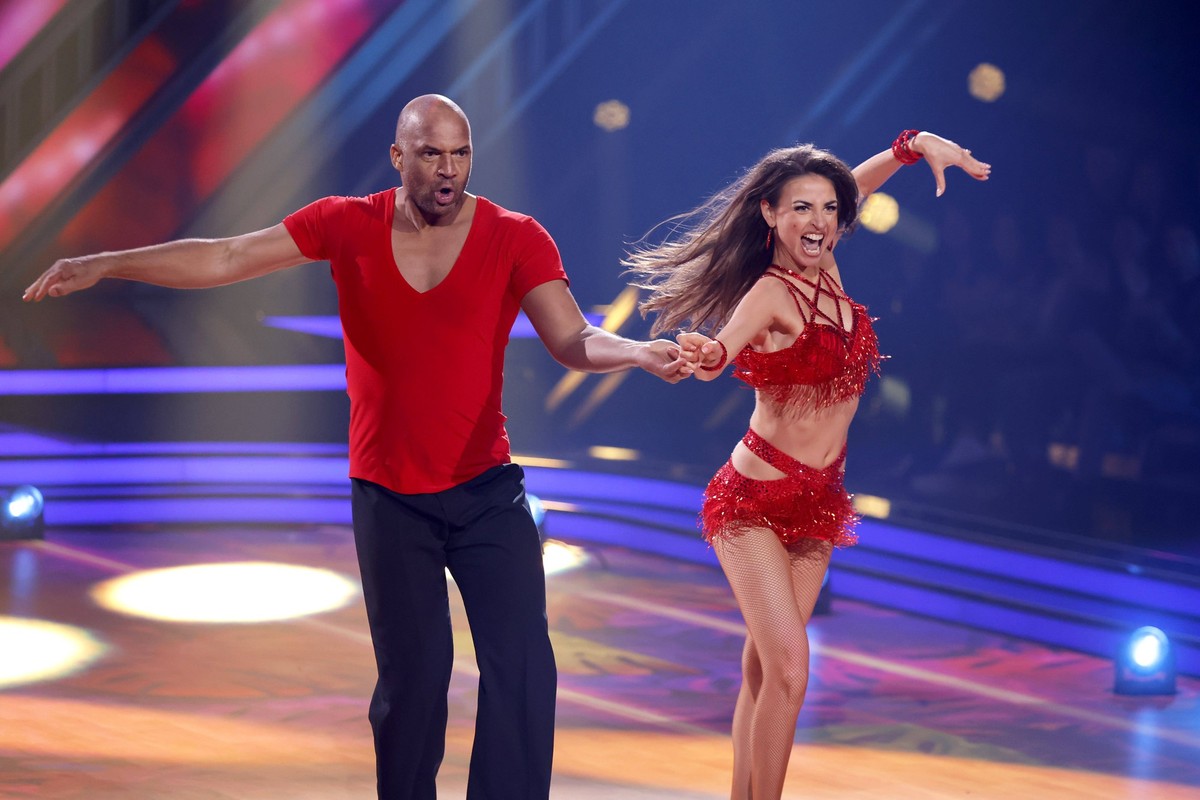 T�nzerin Ekaterina Leonova und Tanztrainer Detlef Soost in der zweiten Live-Show bei der 17. Staffel der RTL-Tanzshow Let s Dance im MMC Coloneum. K�ln, 08.03.2024 NRW Deutschland *** Dancer Ekaterina ...