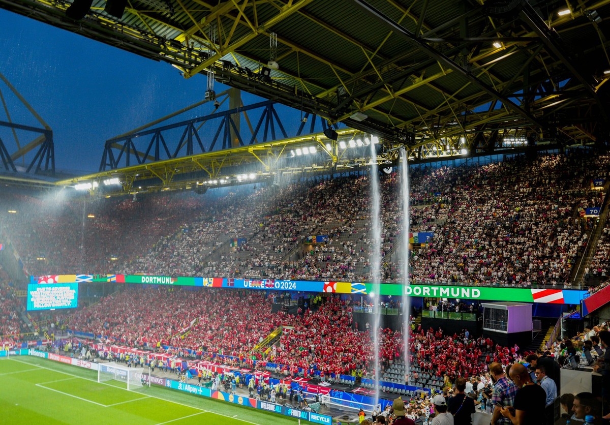 Roof lets in rain water during storm Germany v Denmark, UEFA European Championship, EM, Europameisterschaft 2024, Round of 16, Football, BVB Stadion, Dortmund, Germany - 29 Jun 2024 EDITORIAL USE ONLY ...