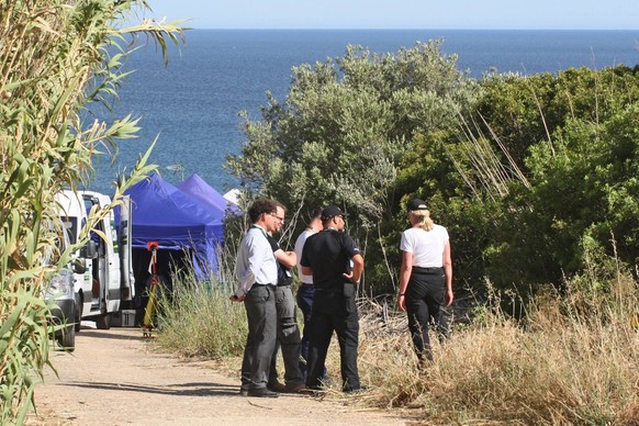 Lagos, 05/06/2014 - 4th day of searches for Madeleine McCann in Praia da Luz agents on the ground; (Virgilio Rodrigues / Algarvephotopress / Global Images) Search for Maddie McCann PUBLICATIONxINxGERx ...