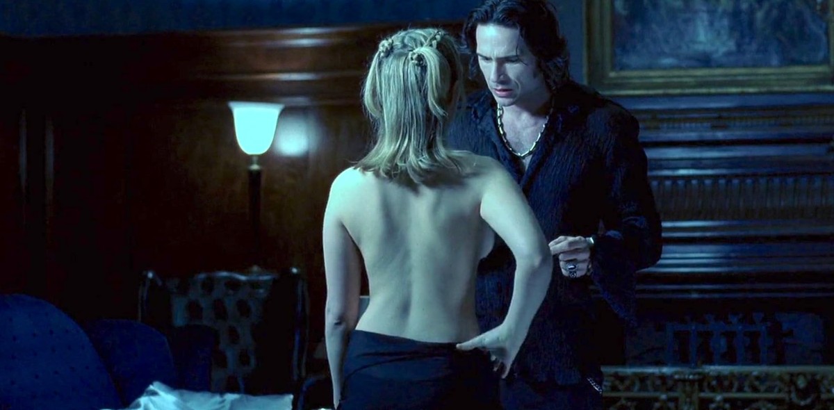 Ein Hollywood-Star spielt die Hauptrolle in diesem Fantasy-Horror-Film.