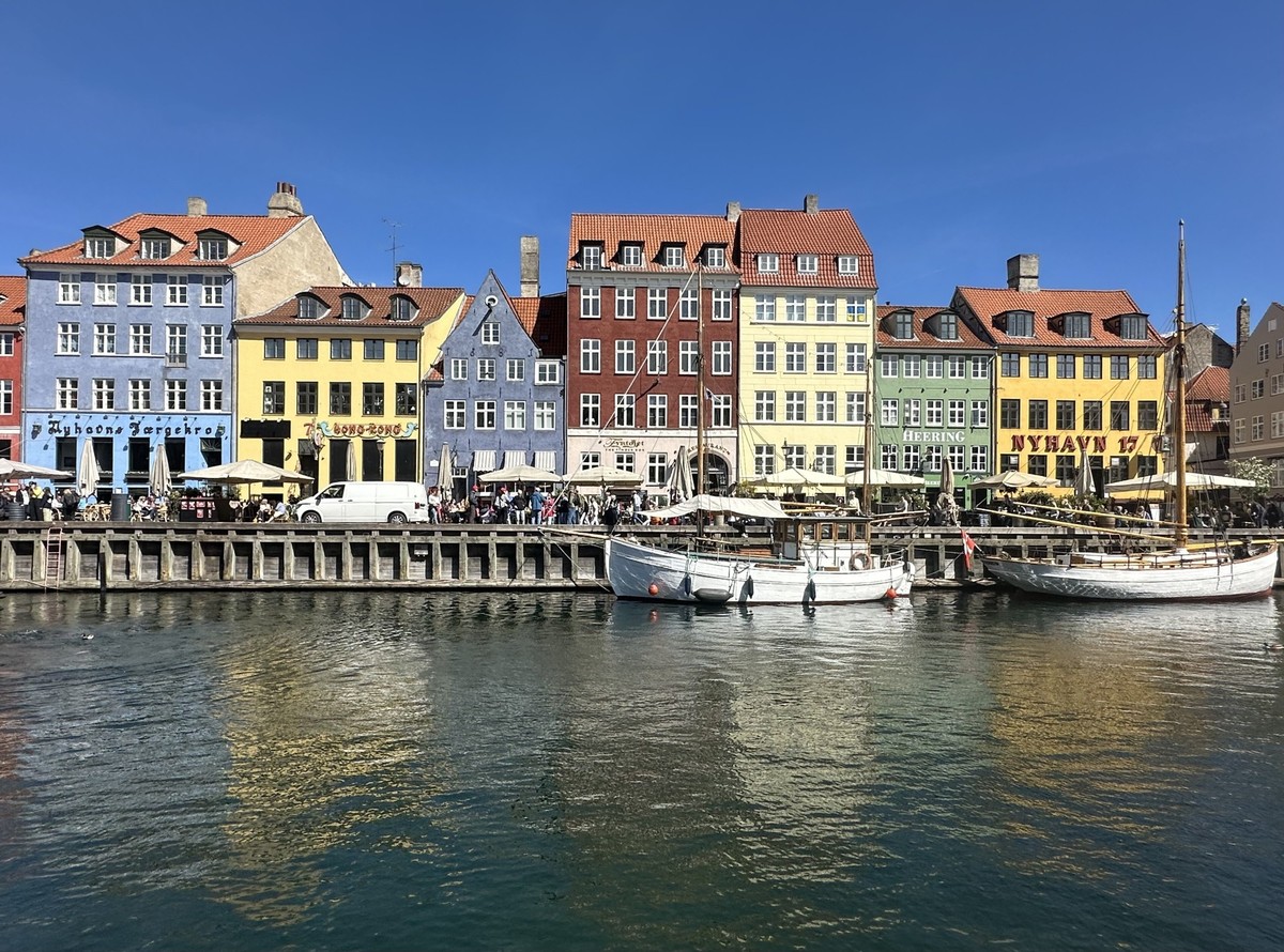ARCHIV - 29.04.2025, Dänemark, Kopenhagen: Nachhaltig reisen wird belohnt: Kopenhagen setzt auf clevere Anreize für klimafreundlichen Tourismus. (zu dpa: ««Economist»-Ranking: Wien nicht mehr lebenswe ...