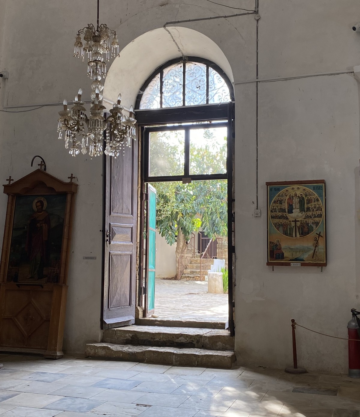 Am zweiten Tag besichtigten wir das St. Barnabas Kloster.