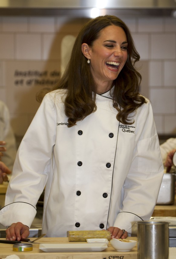 The Duke And Duchess Of Cambridge On Their Official Tour Of Canada.Attend A Cooking Workshop, And Reception, At The Institut De Tourisme Et D'Hotellerie Du Quebec, In Montreal. (Photo by Julian Parker ...
