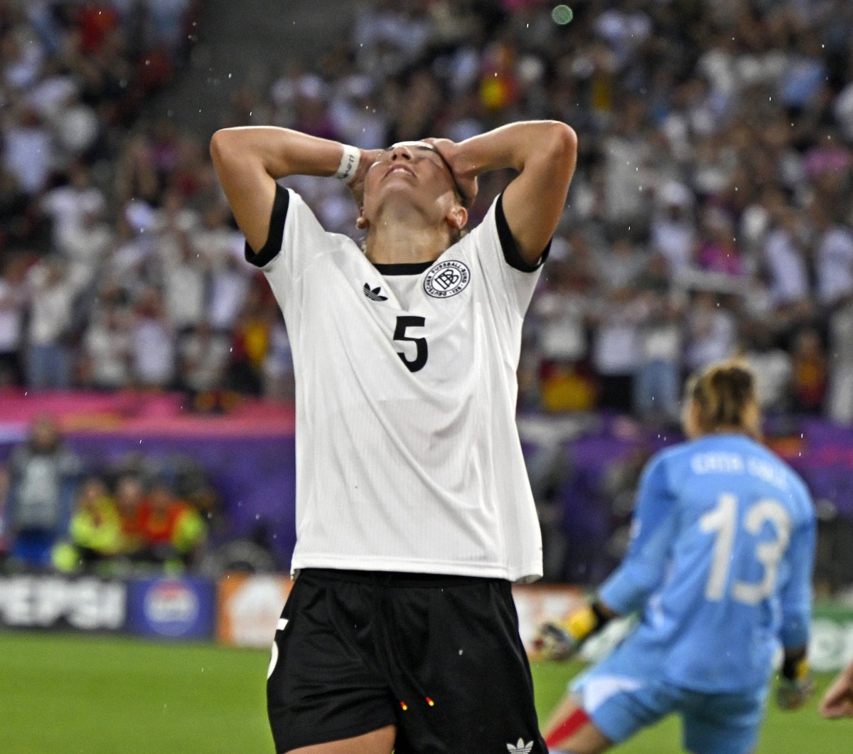 23.07.2025, UEFA Frauen-Europameisterschaft 2025 in der Schweiz. Halbfinale, Deutschland - Spanien, Im Stadion Letzigrund Z