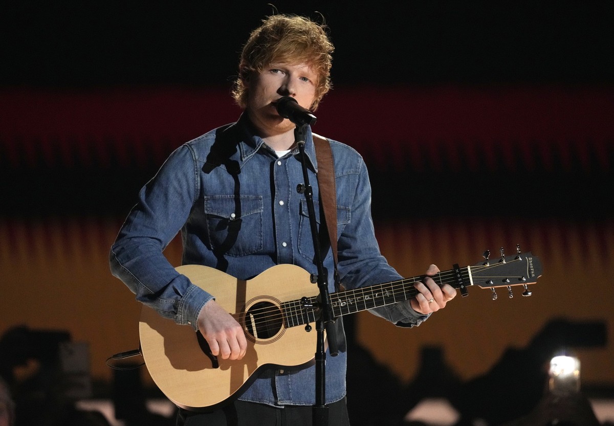 Ed Sheeran performs &quot;Life Goes On&quot; at the 58th annual Academy of Country Music Awards on Thursday, May 11, 2023, at the Ford Center in Frisco, Texas. (AP Photo/Chris Pizzello)