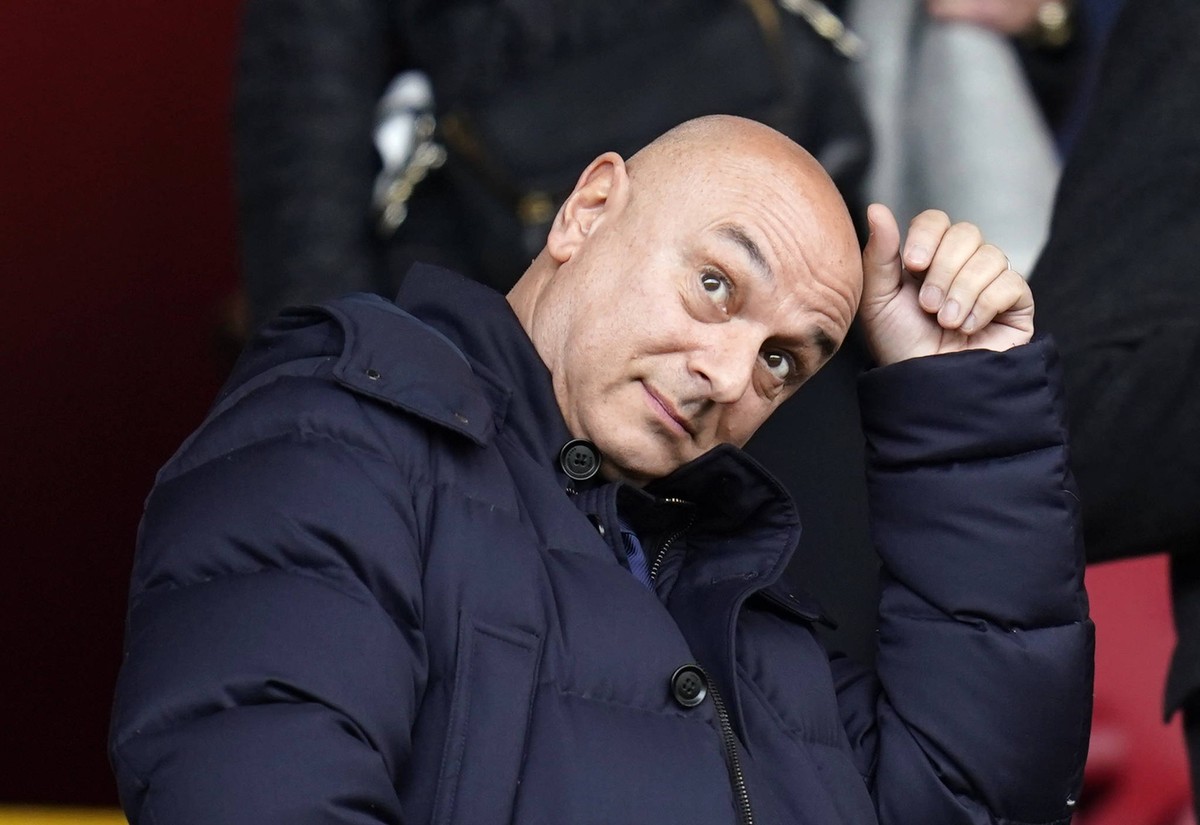 Southampton v Tottenham Hotspur - Premier League - St Mary s Stadium Tottenham Hotspur chairman Daniel Levy in the stands ahead of the Premier League match at St Mary s Stadium, Southampton. Picture d ...