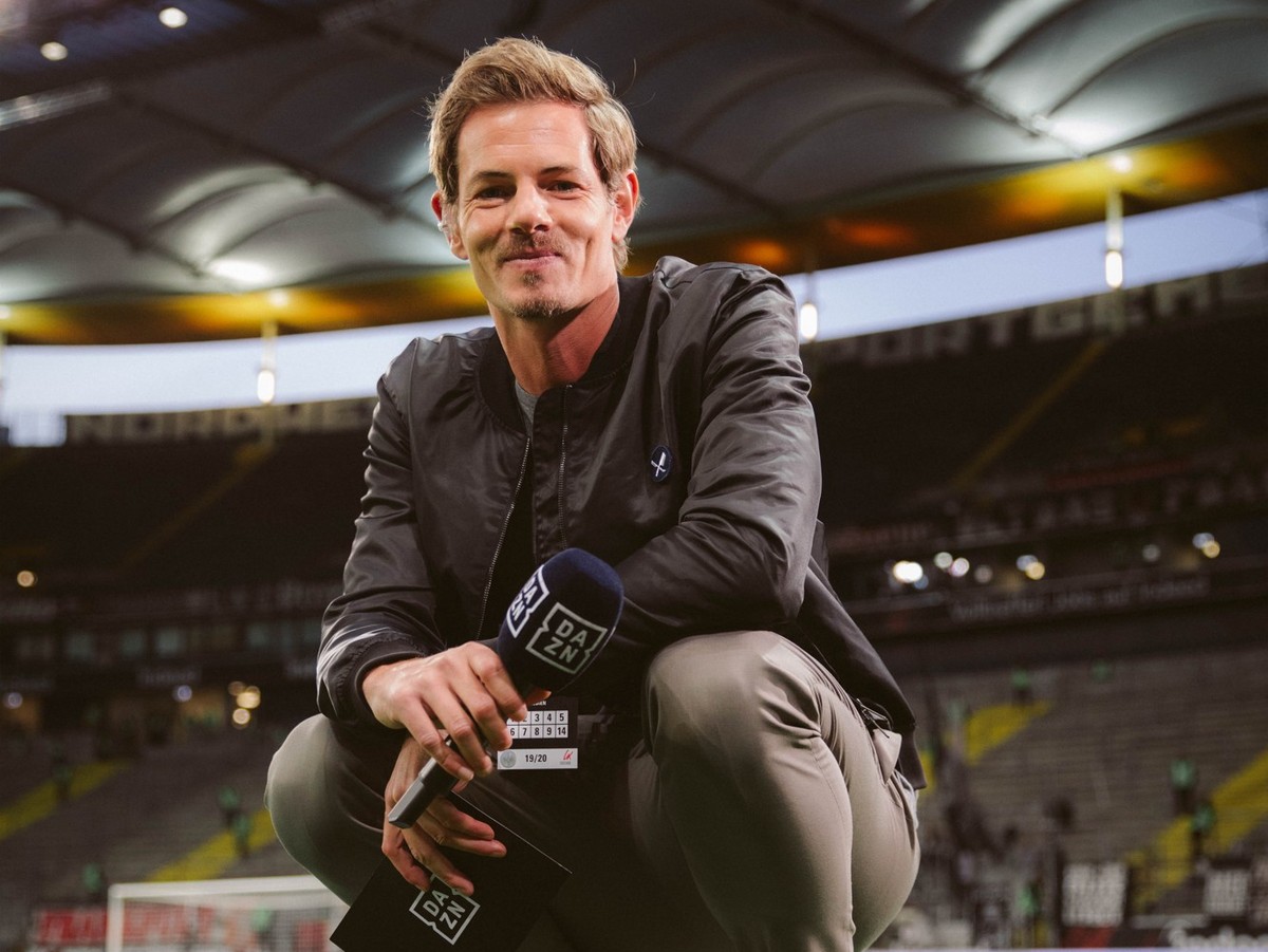 Beim Auftaktspiel des FC Bayern in Frankfurt war Alex Schlüter beeindruckt von den Münchnern.
