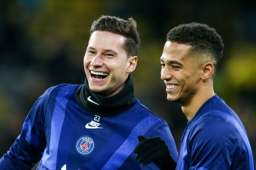 18.02.2020, Fussball, UCL Saison 2019/2020, UEFA Champions League, Achtelfinale - Borussia Dortmund - Paris Saint Germain v. l. Julian Draxler Paris Saint Germain, Thilo Kehrer Paris Saint Germain Dor ...