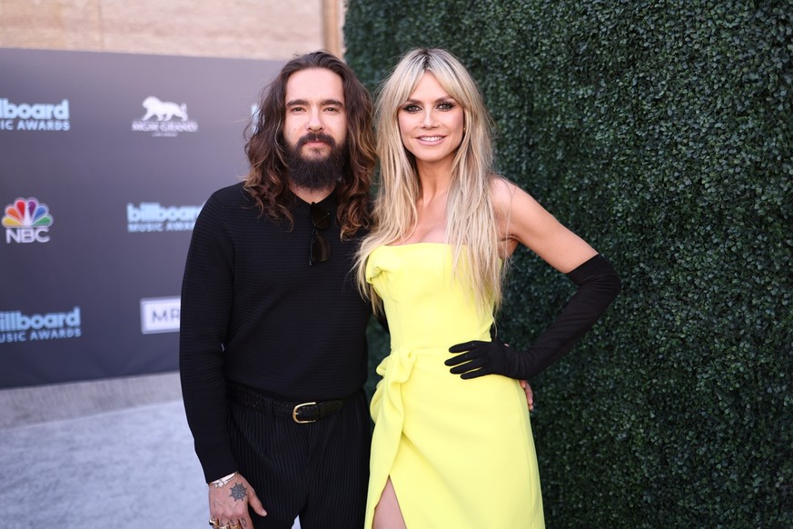 LAS VEGAS, NEVADA - MAY 15: (L-R) Tom Kaulitz and Heidi Klum attend the 2022 Billboard Music Awards at MGM Grand Garden Arena on May 15, 2022 in Las Vegas, Nevada. (Photo by Matt Winkelmeyer/Getty Ima ...