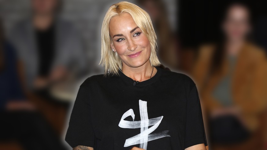 Sarah Connor bei der Aufzeichnung der Radio Bremen Talkshow 3 nach 9 im Eventstudio im Weserhaus. Bremen, 29.05.2019 *** Sarah Connor at the recording of Radio Bremen Talkshow 3 nach 9 in the Eventstu ...