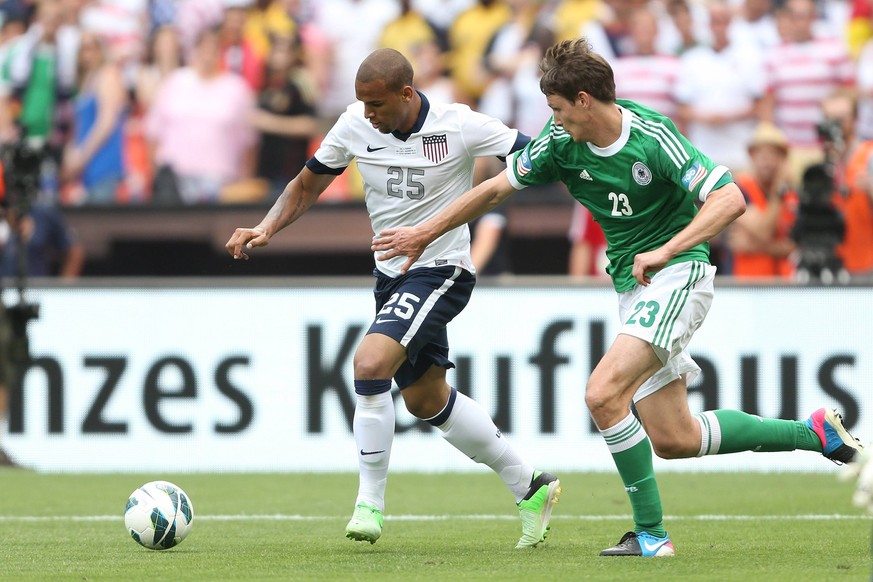 Bildnummer: 13737679 Datum: 02.06.2013 Copyright: imago/Icon SMI
02 June 2013: Terrence Boyd (USA) (25) and Philipp Wollscheid (GER) (23). The United States Men s National Team played the Germany Men ...