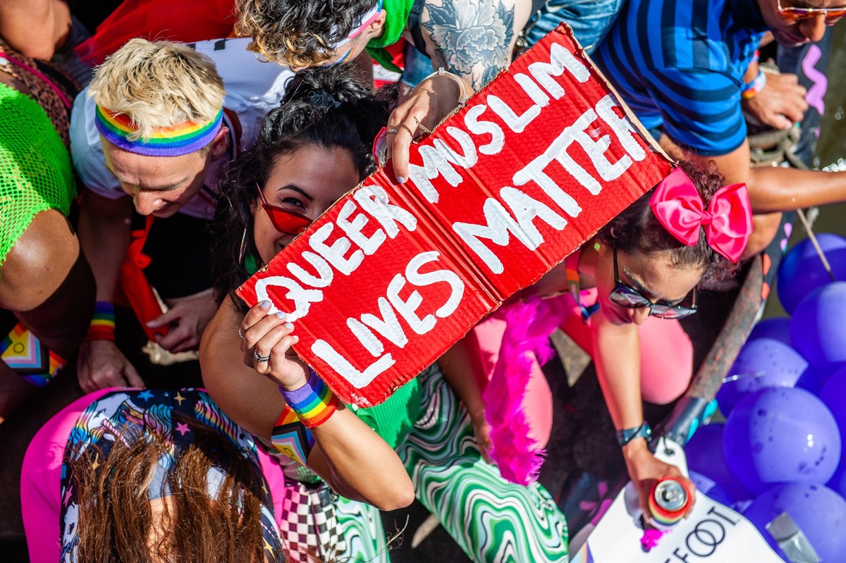 Annual Pride Canal Parade Held In Amsterdam The Canal Parade is what Amsterdam Gay Pride is famous for. The boats start at the Scheepvaart museum moving towards the Amstel river. The event starts arou ...