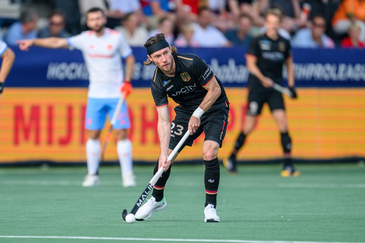 AMSTELVEEN, 27-06-2024, Wagener Stadion, FIH Hockey Pro League Men 2023-2024. Martin Zwicker during the game Netherlands - Germany men, 2nd match. Netherlands - Germany men, 2nd match PUBLICATIONxNOTx ...