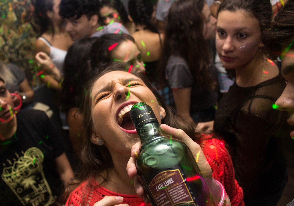 drinking party alkohol