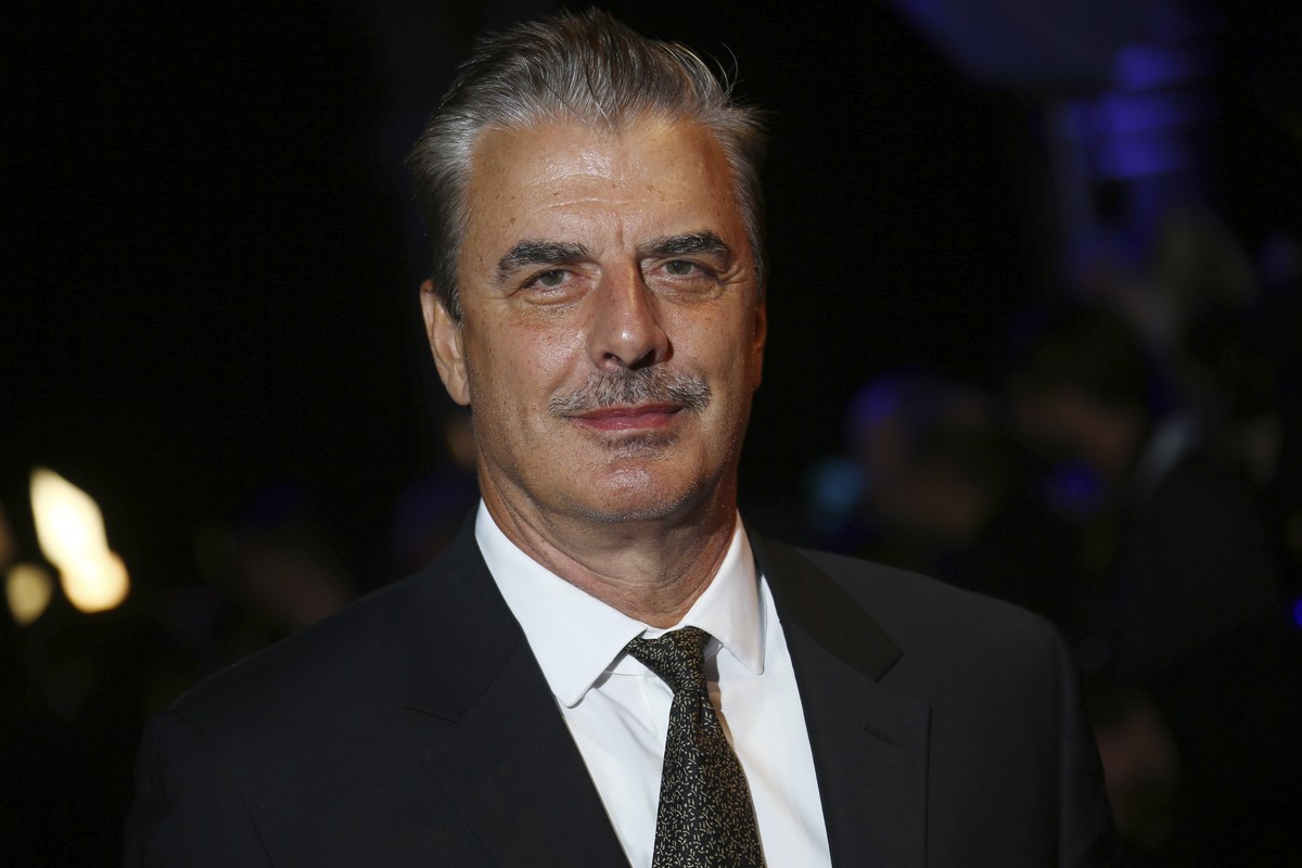 ARCHIV - 02.12.2018, Gro�britannien, London: Chris Noth, Schauspieler aus den USA, l�chelt bei der Ankunft zu den 21. British Independent Film Awards. (zu dpa �Weitere Vorw�rfe gegen Chris Noth wegen  ...