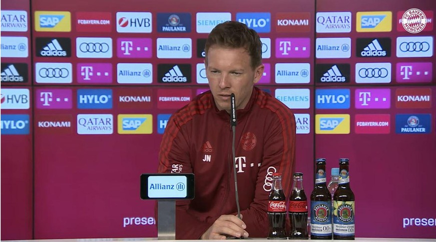 Bayern-Trainer Julian Nagelsmann spricht sich für einen Verbleib von Robert Lewandowski aus.
