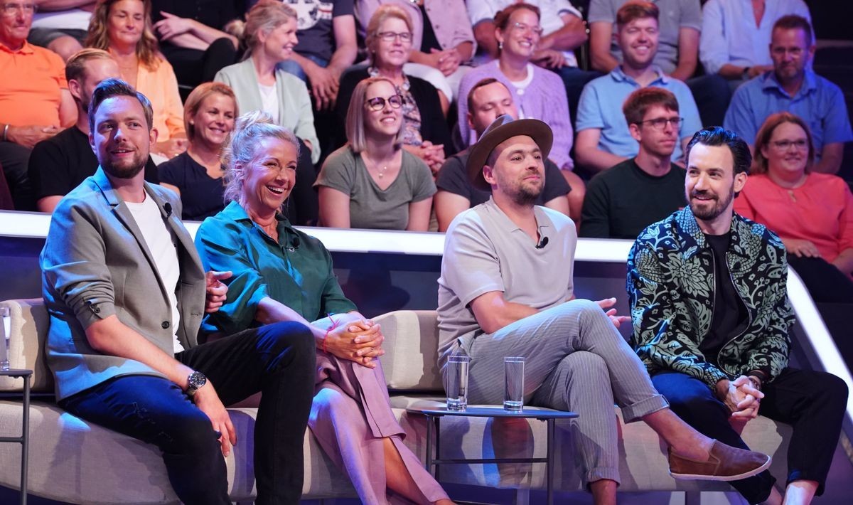 Bastian Bielendorfer, Andrea Kiewel, Max Mutzke und Jan Köppen (von links) erspielten insgesamt 317.000 Euro.