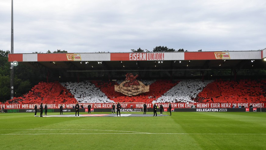 Schon vor dem Spiel zeigten die Union-Fans eine große Choreo!