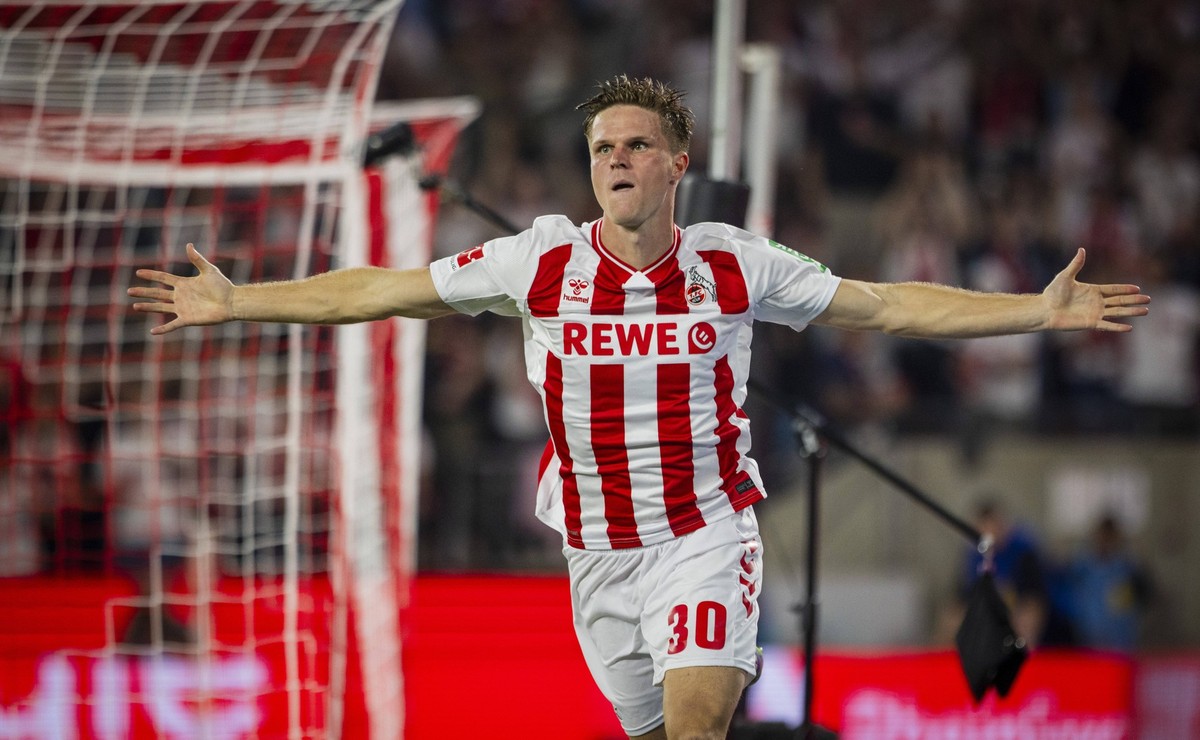 Cologne, Germany. 31st Aug 2025. Torjubel: Marius B�lter K�ln 1. FC K�ln - SC Freiburg 31.08.2025 *** Cologne, Germany 31st Aug 2025 Goal celebration Marius B�lter K�ln 1 FC K�ln SC Freiburg 31 08 202 ...
