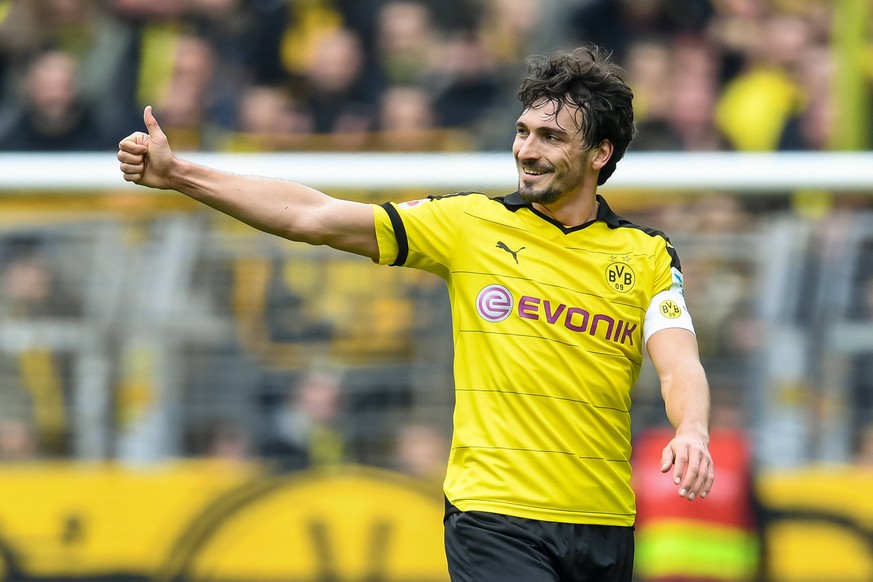 Dortmund Kapitaen Mats Hummels (Borussia Dortmund 15) beim Fu?ball Bundesliga-Spiel zwischen Borussia Dortmund und dem VfL Wolfsburg am 30.04.2016, Copyright: Schueler/Eibner-Pressefoto EP_JSE

Dort ...