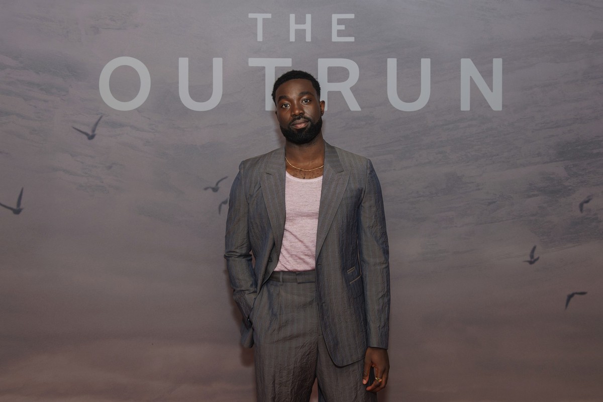 Paapa Essiedu poses for photographers upon arrival for the screening of the film &#039;The Outburn&#039; on Wednesday, Sept. 18, 2024 in London. (Photo by Vianney Le Caer/Invision/AP)