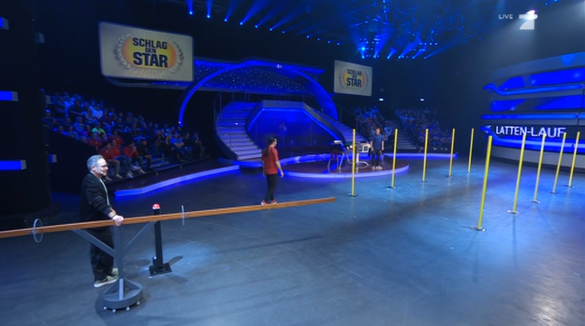 Das Spiel "Latten-Lauf" geht an Bülent Ceylan.